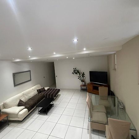 Tres Bel Appartement Pres De Montpellier Gignac  Kültér fotó